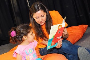 Lee para un Niño presente en Mi Mundo Itaú