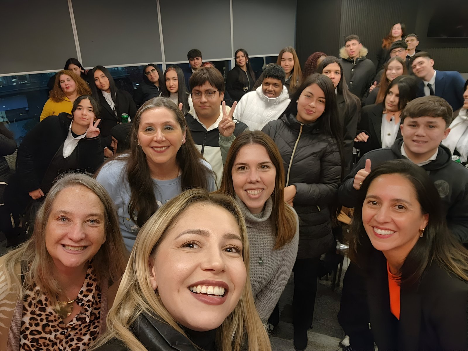 charla-talleres-01