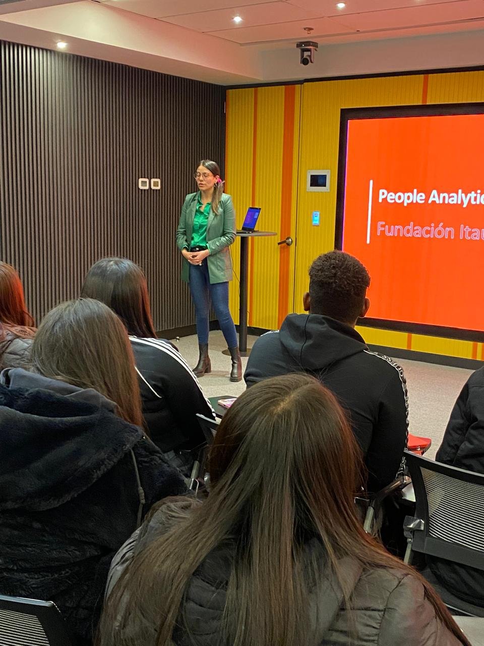 charla-talleres-13